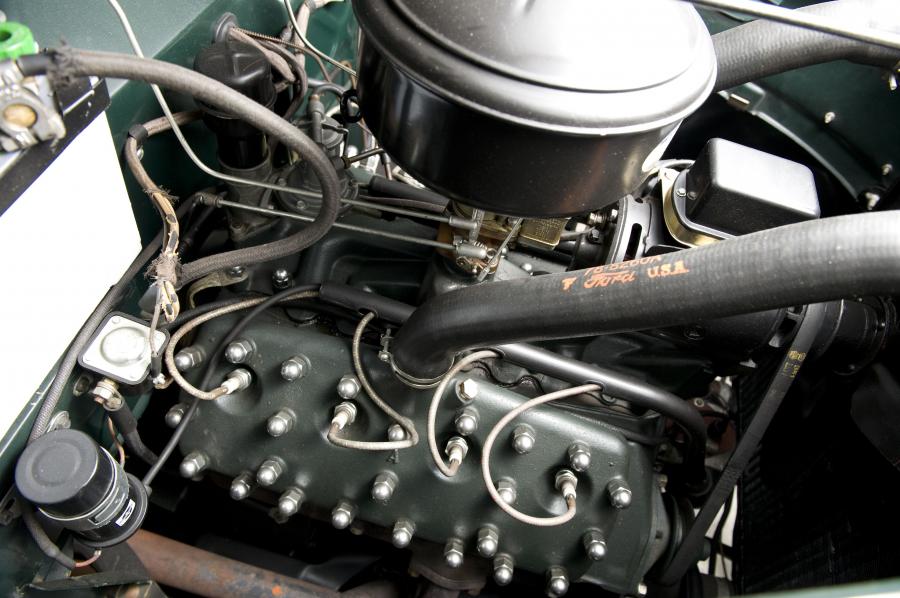  Ford DeLuxe Convertible Sedan 1938 года  (фото 6 из 7)